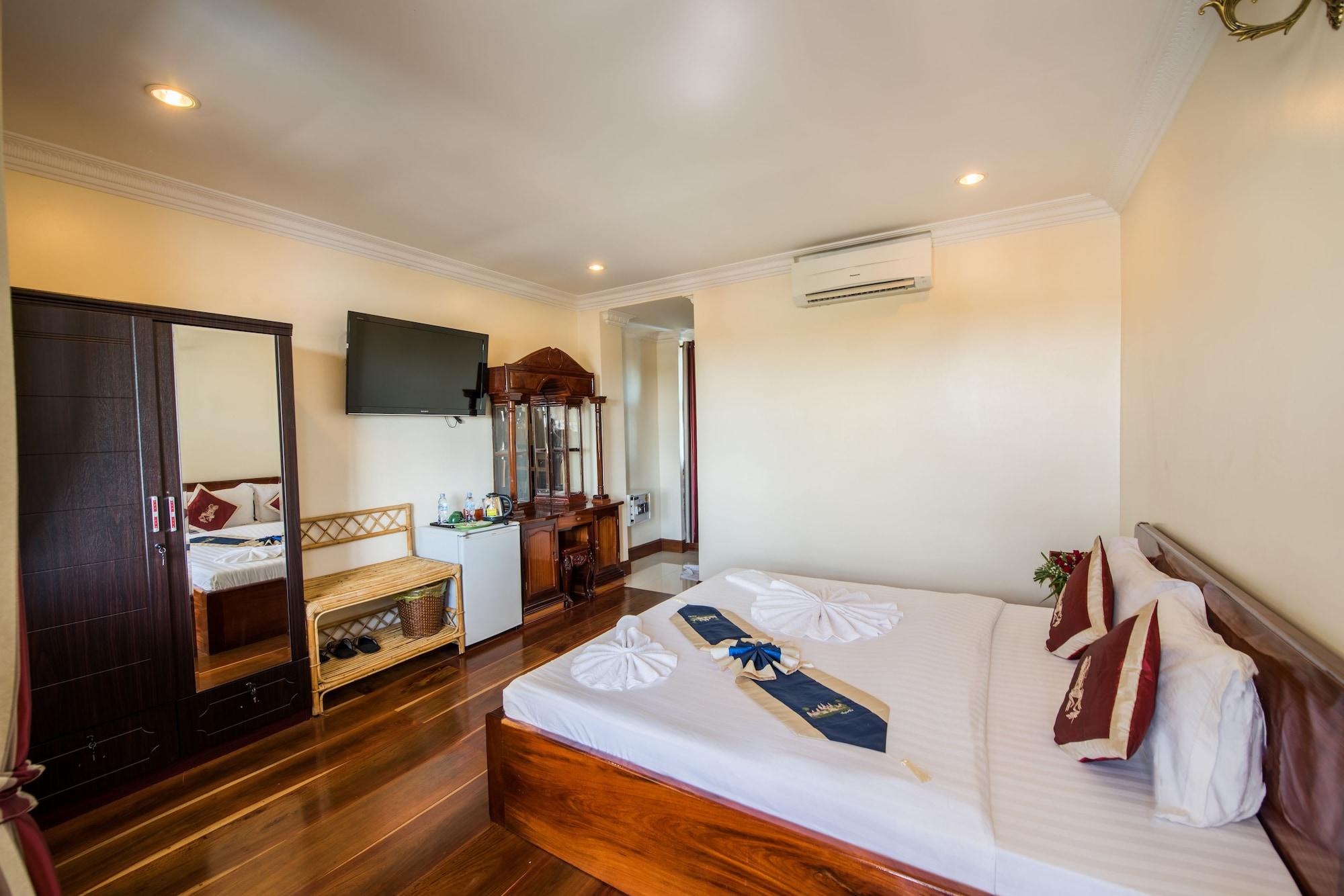 Seng Hout Hotel Battambang Luaran gambar