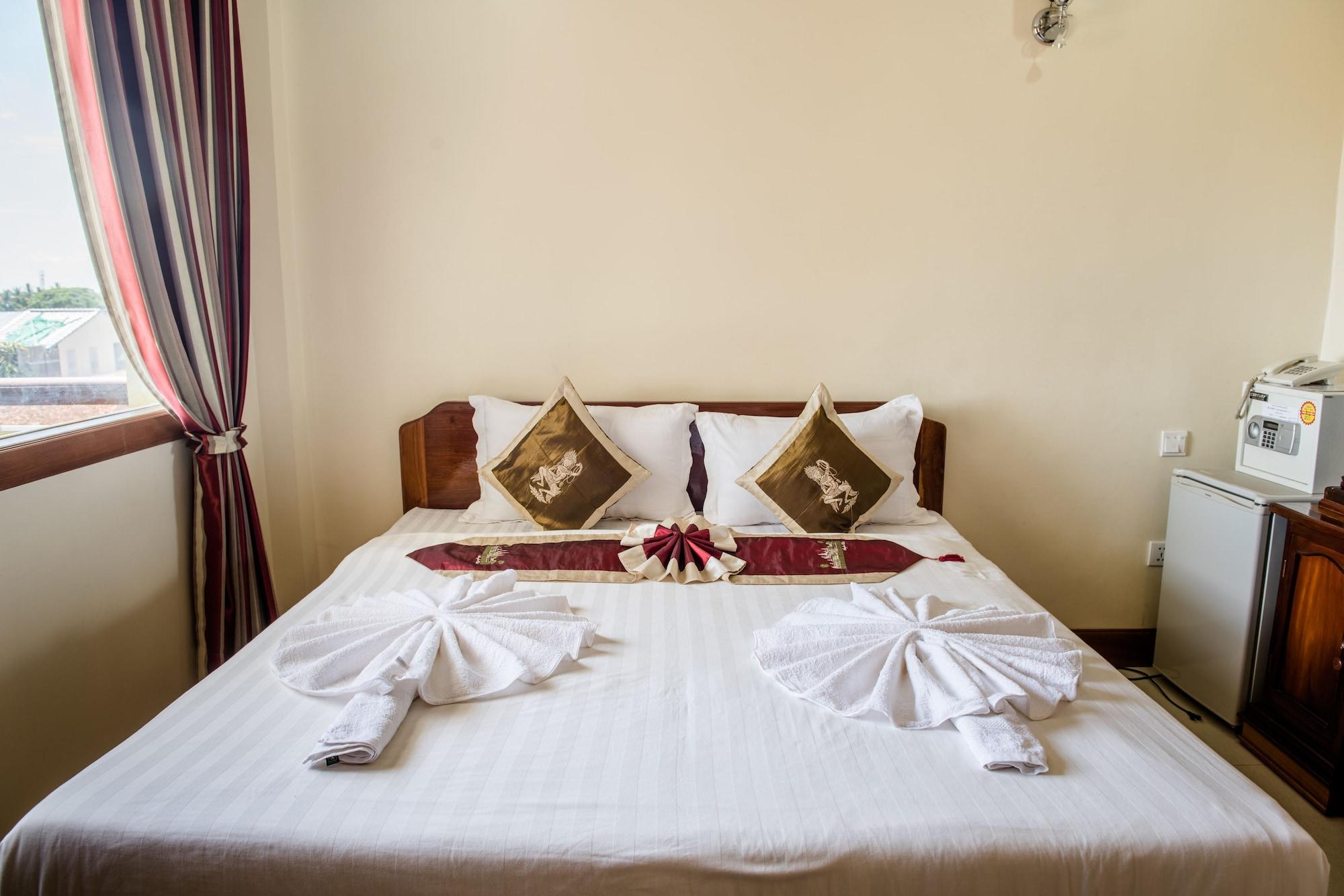 Seng Hout Hotel Battambang Luaran gambar