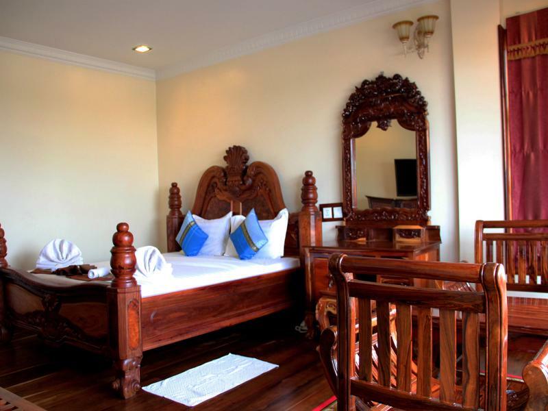 Seng Hout Hotel Battambang Luaran gambar