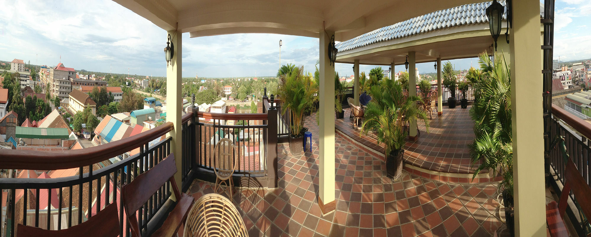 Seng Hout Hotel Battambang Luaran gambar